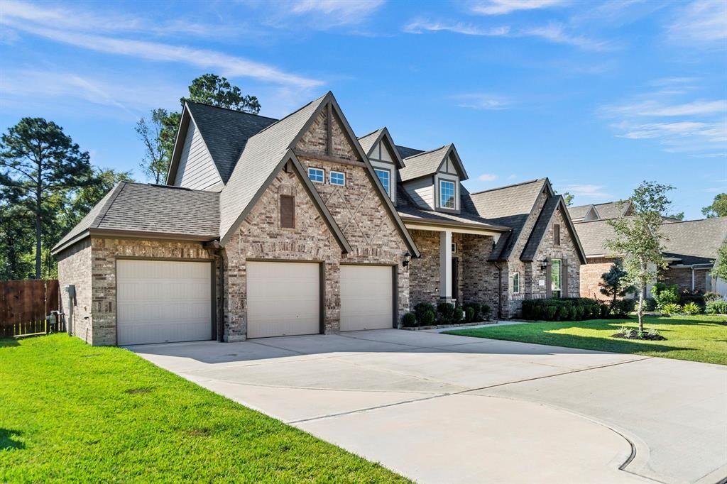 2073 Brookmont Dr. Conroe TX 77301 Mls # 34817987