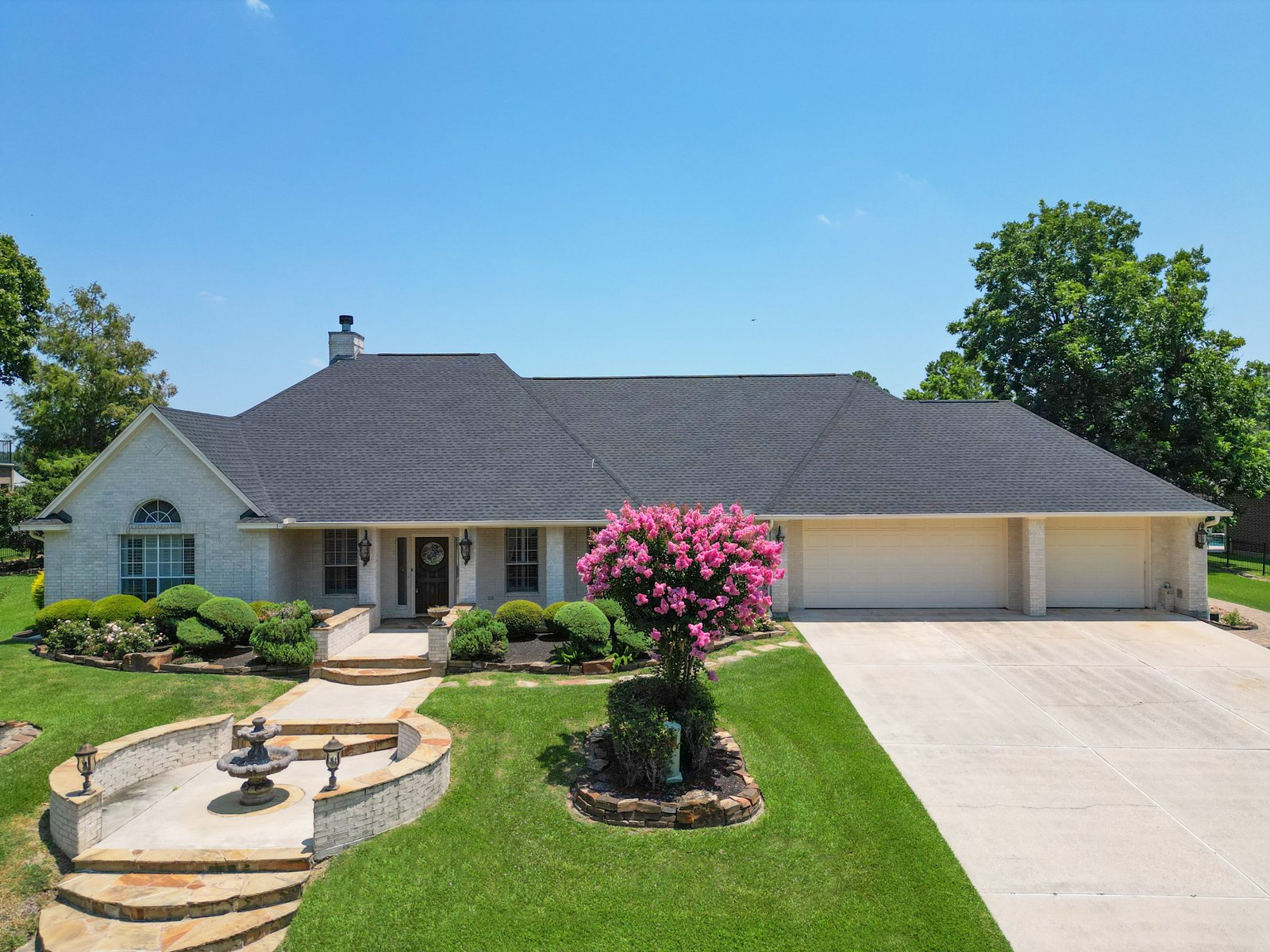 12526 Longmire Lakeview Conroe, TX 77304 | MLS #96696039